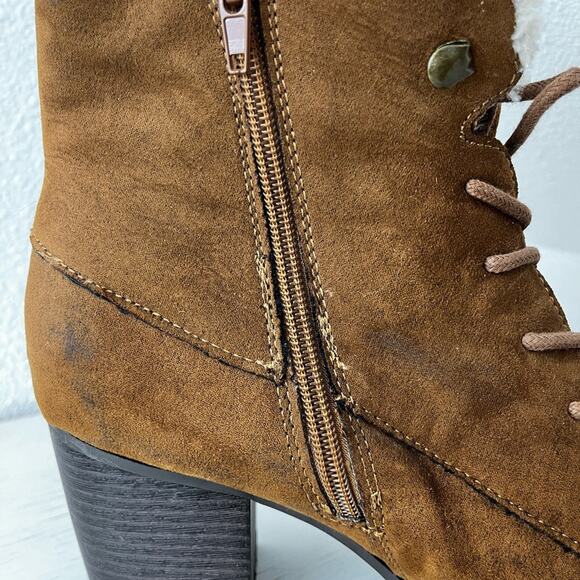 Me Too brown faux suede shearling lace up heel boot size 10 - Picture 8 of 15